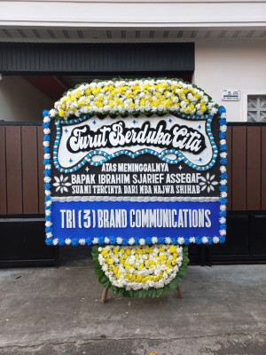Papan Bunga Duka di Aik Mual